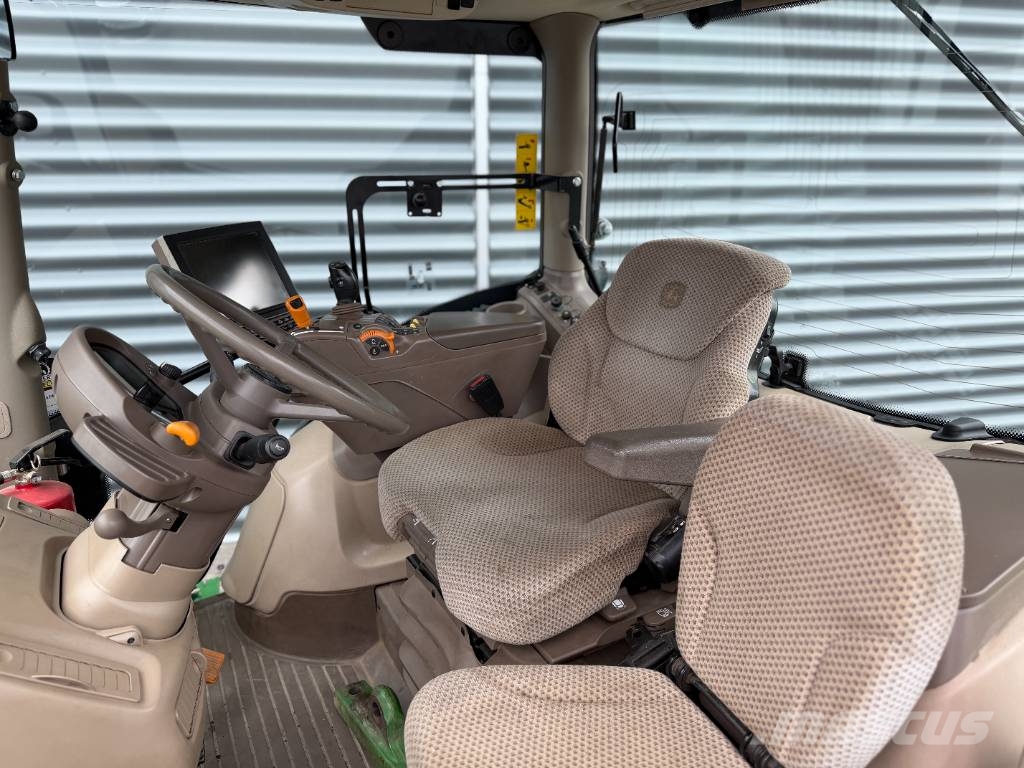 John Deere 6130 R Traktorid