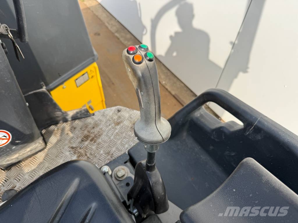 Bomag BW138AD-5 - Good Overall Condition / Only 900 Hour Ikerdobos hengerek