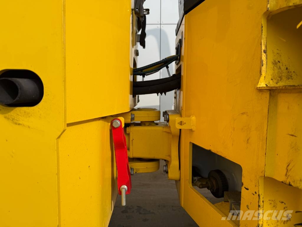 Bomag BW138AD-5 - Good Overall Condition / Only 900 Hour Ikerdobos hengerek