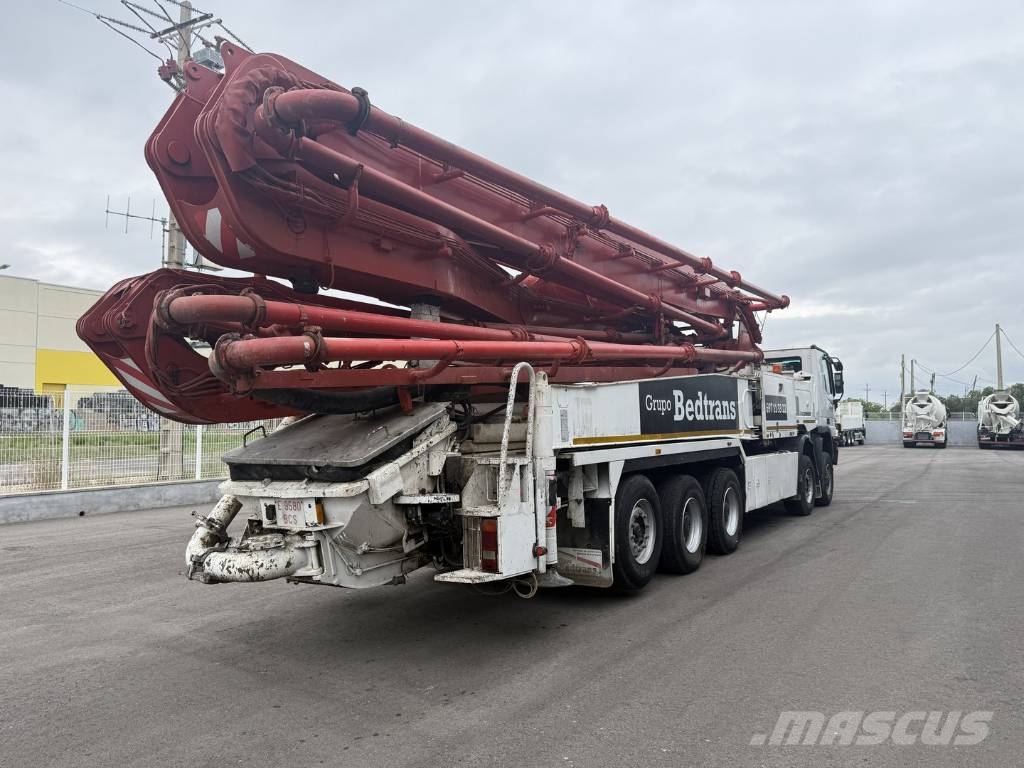 Mercedes-Benz ACTROS 4854 Concrete distribution booms