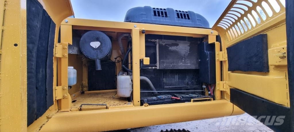 New Holland 215 B Crawler excavators