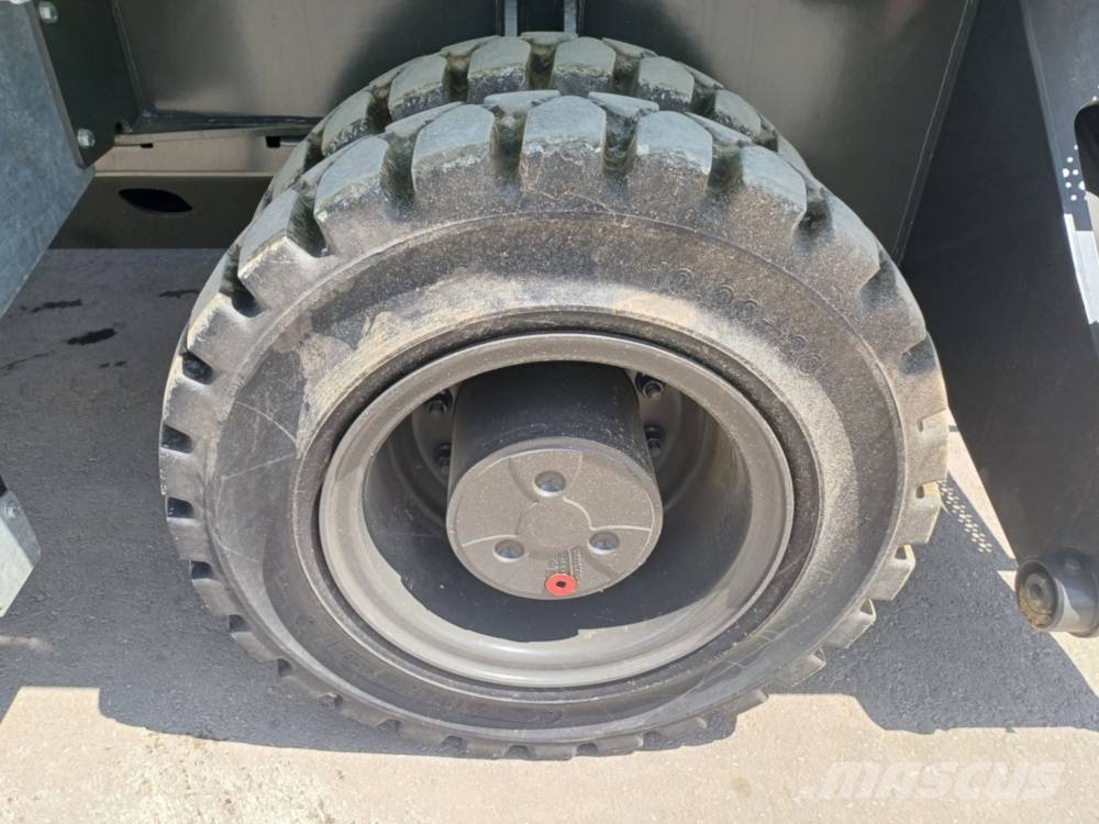 Sennebogen 824G Stroje pro manipulaci s odpadem