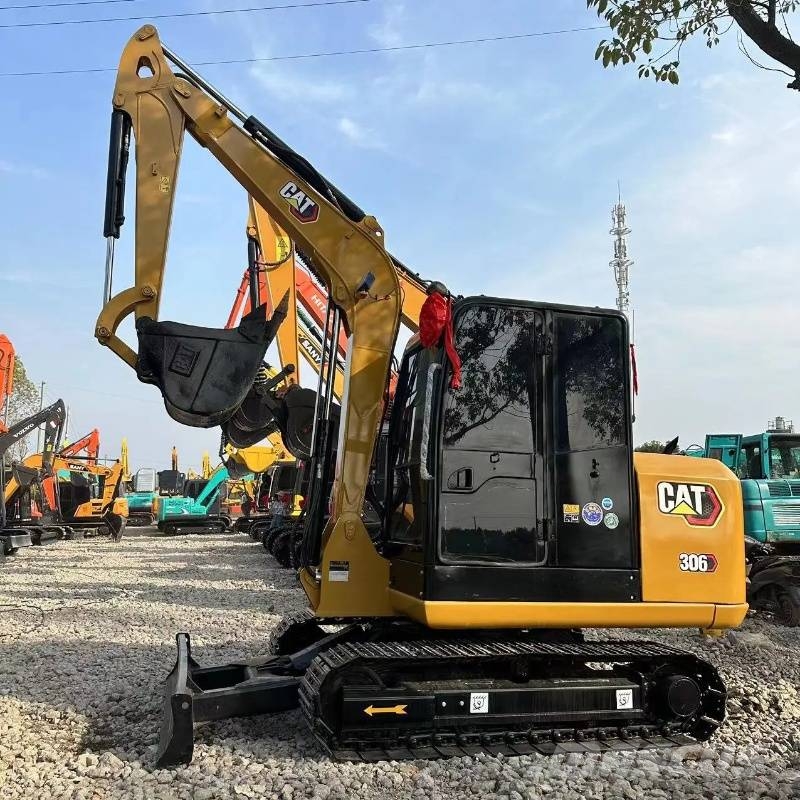 CAT 306 Paletli ekskavatörler
