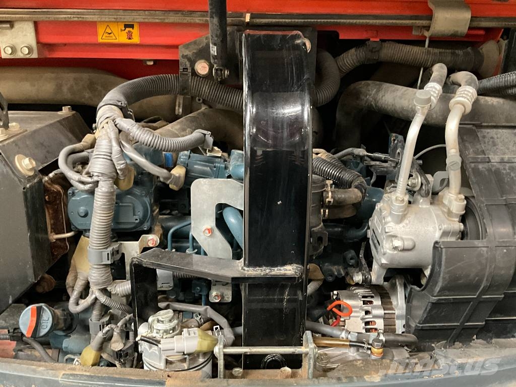 Kubota KX 080-4 A Midigraafmachines 7t - 12t