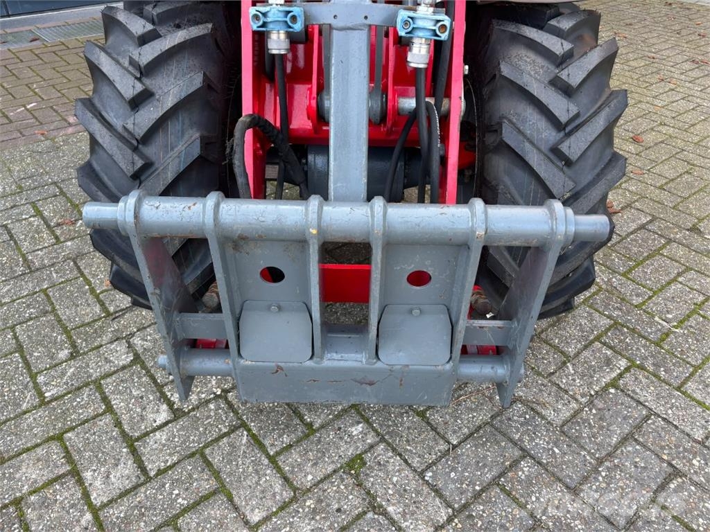 Weidemann 1160 E lader ماكينات زراعية - غير ذلك