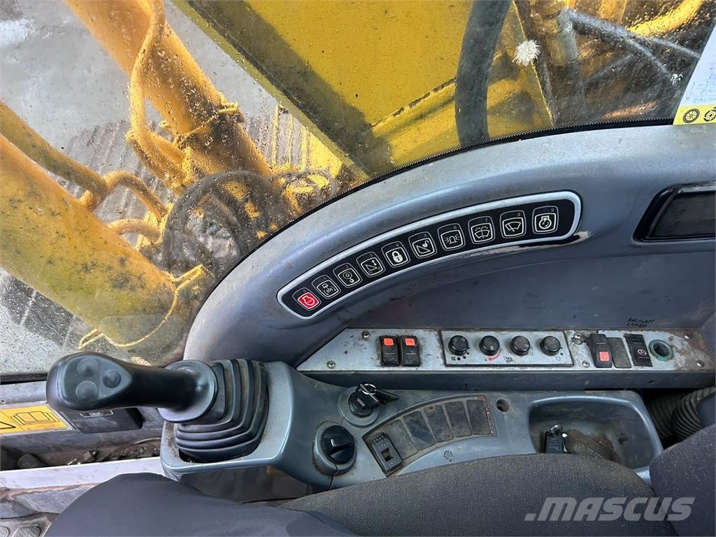 JCB JS160LC  900MM TELAT Escavadoras de rastos