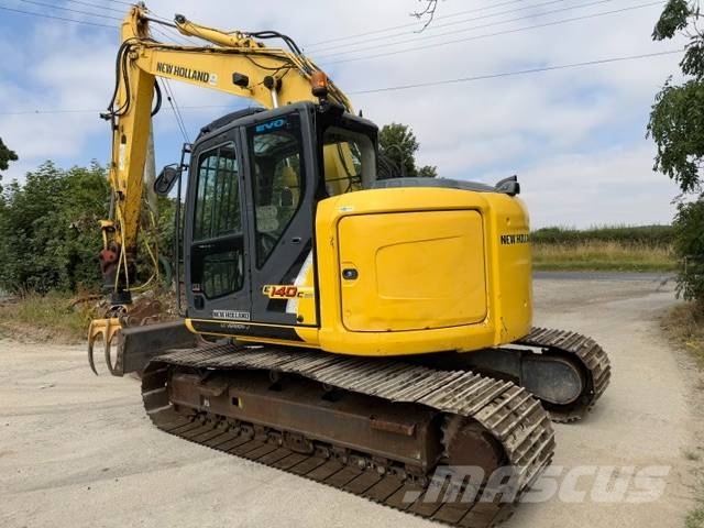 New Holland E 140 C SR حفارات زحافة