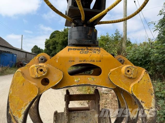 New Holland E 140 C SR حفارات زحافة