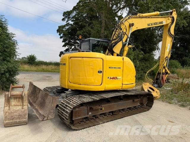 New Holland E 140 C SR حفارات زحافة