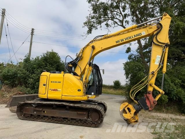 New Holland E 140 C SR حفارات زحافة