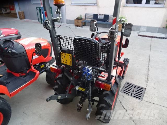 Kubota B1161 جرارات مدمجة