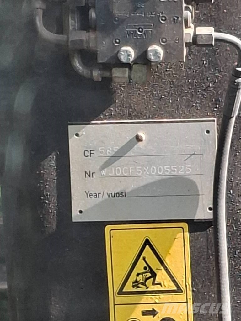 John Deere 1010 E Forwarders