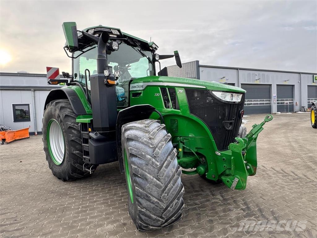 John Deere 7R 330 - Command PRO Tractors