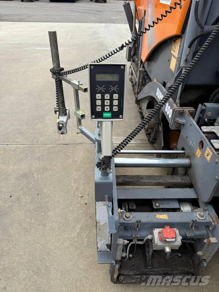 Vögele Super 800 معدات السفلتة