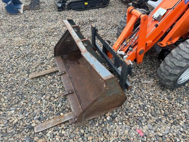 Kramer 50356 Radlader 22.500 EUR Pyöräkuormaajat
