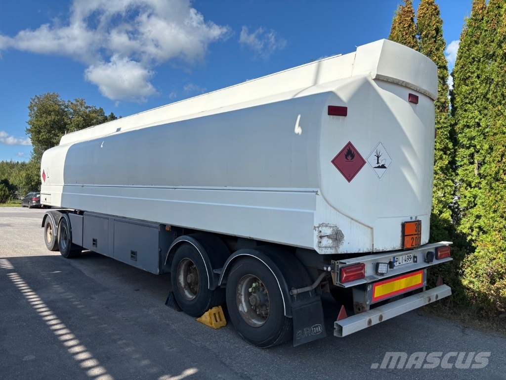 Eurotank Perävaunu Tanker trailers