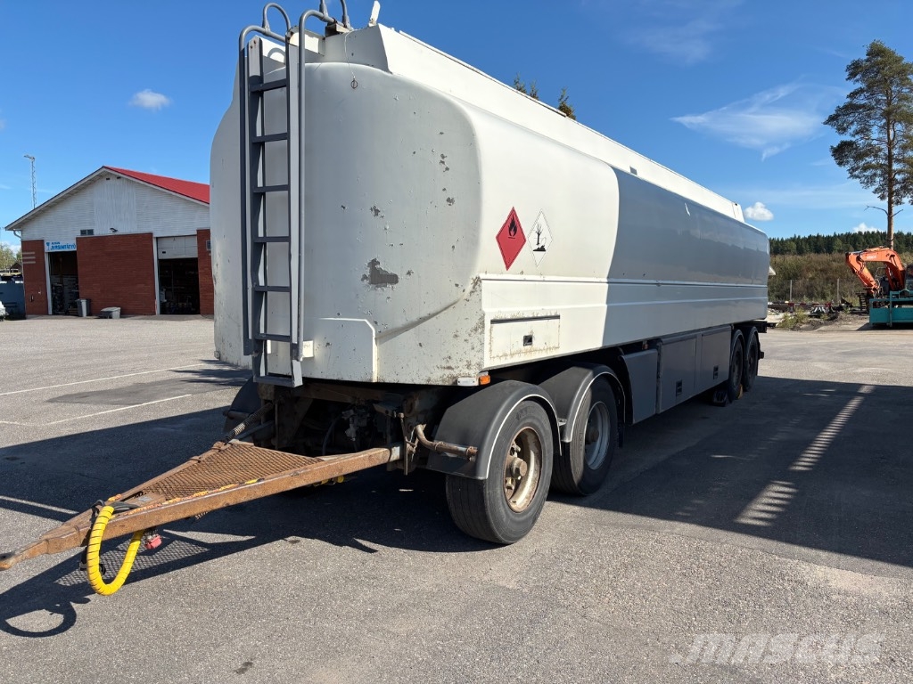 Eurotank Perävaunu Tanker trailers