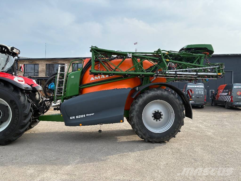 Amazone UX 5201 Super Pulverizadores rebocados