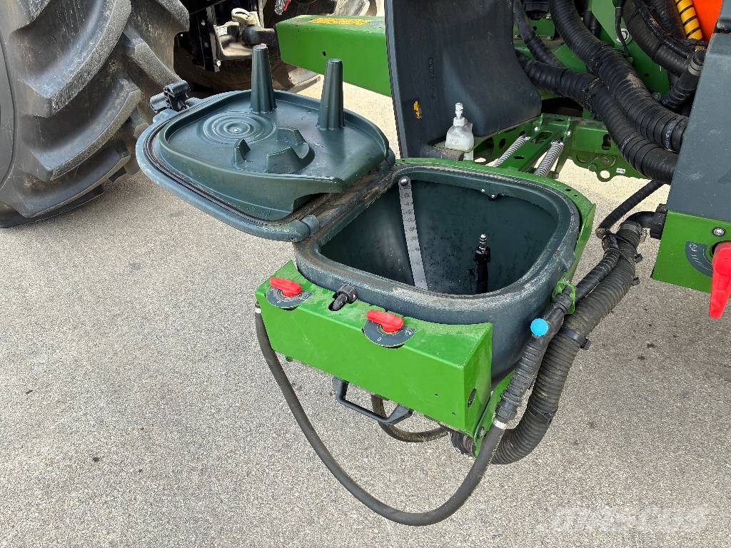 Amazone UX 5201 Super Pulverizadores rebocados