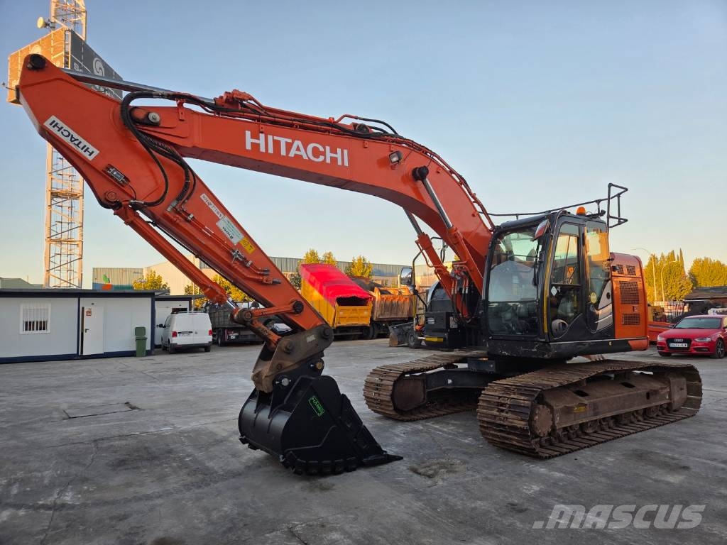 Hitachi ZX 225 US LC-6 Excavadoras de cadenas