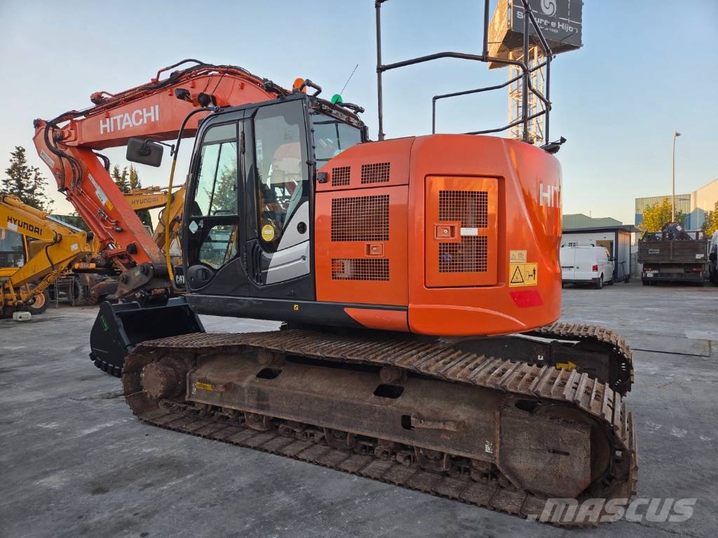 Hitachi ZX 225 US LC-6 Excavadoras de cadenas