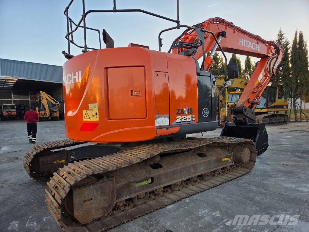 Hitachi ZX 225 US LC-6 Excavadoras de cadenas