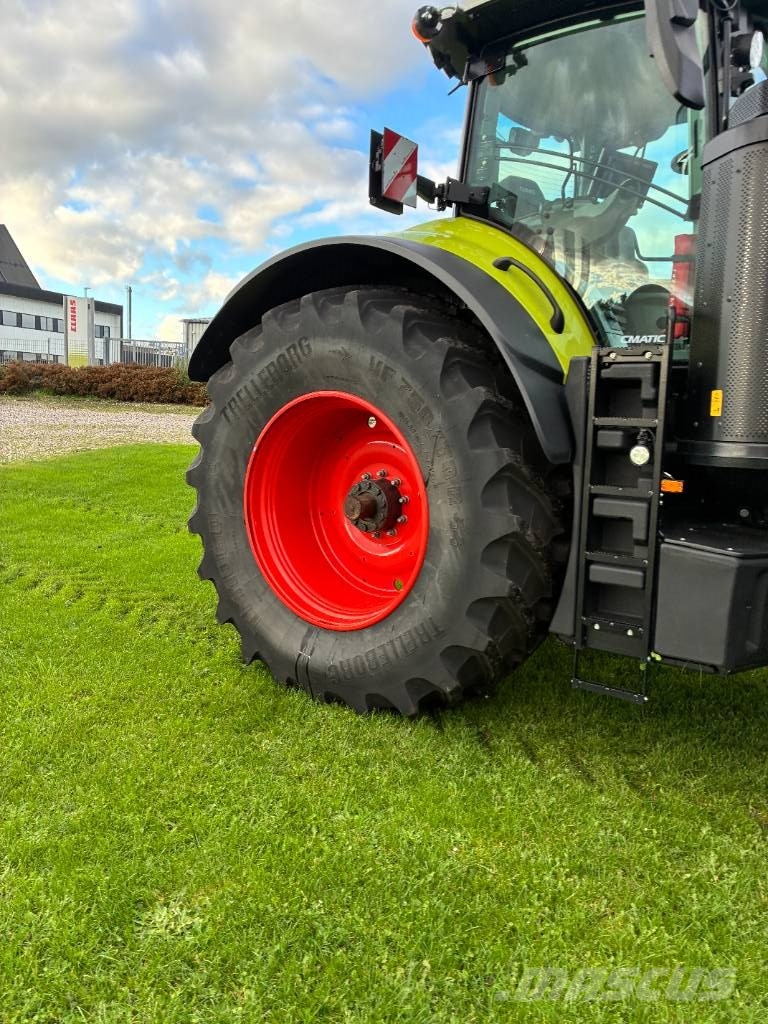 CLAAS Axion 960 Traktori