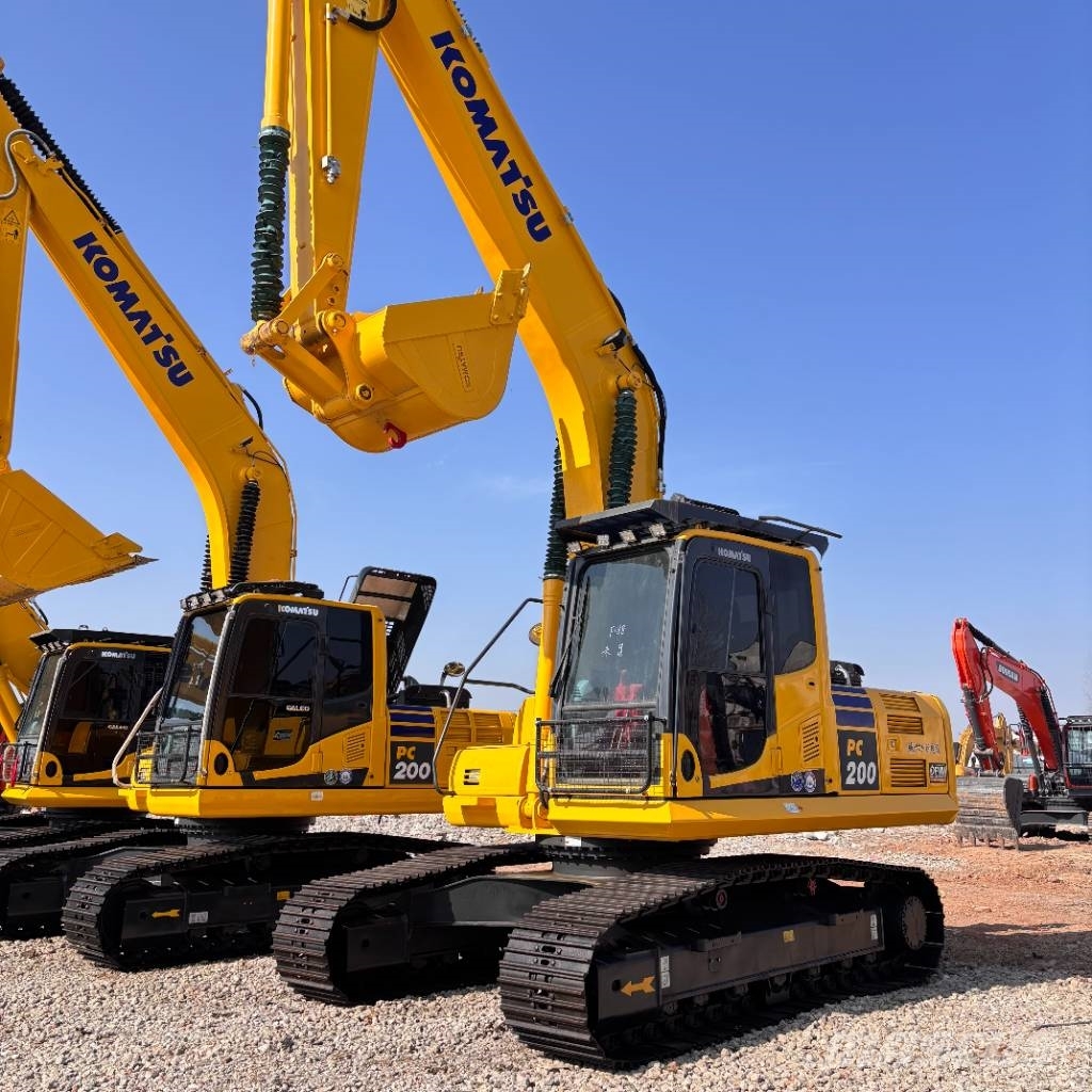 Komatsu 200-8 Escavadeiras de esteiras