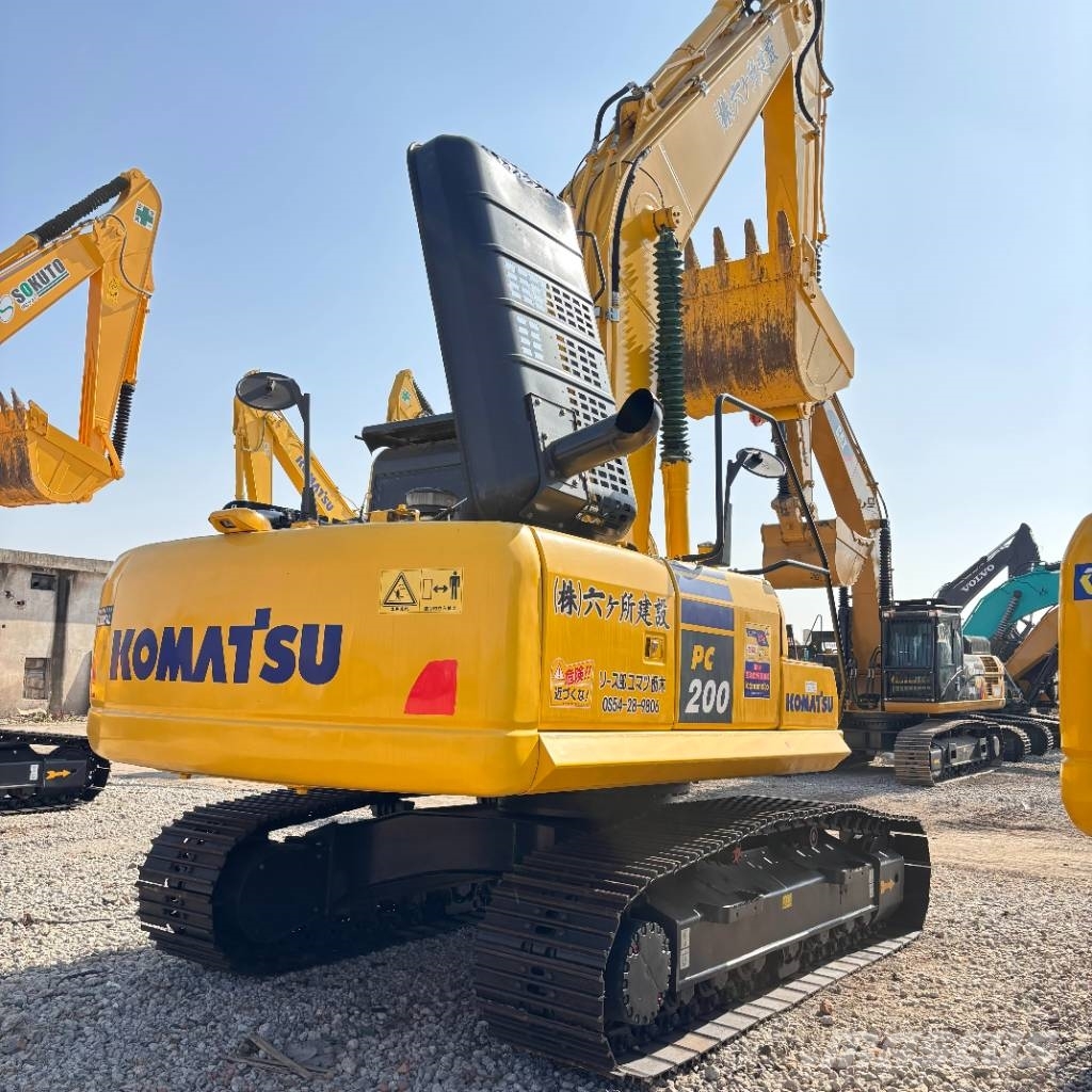 Komatsu 200-8 Escavadeiras de esteiras