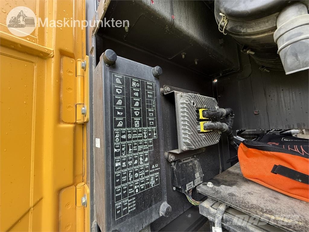 Volvo Ec250 NL Bagri goseničarji