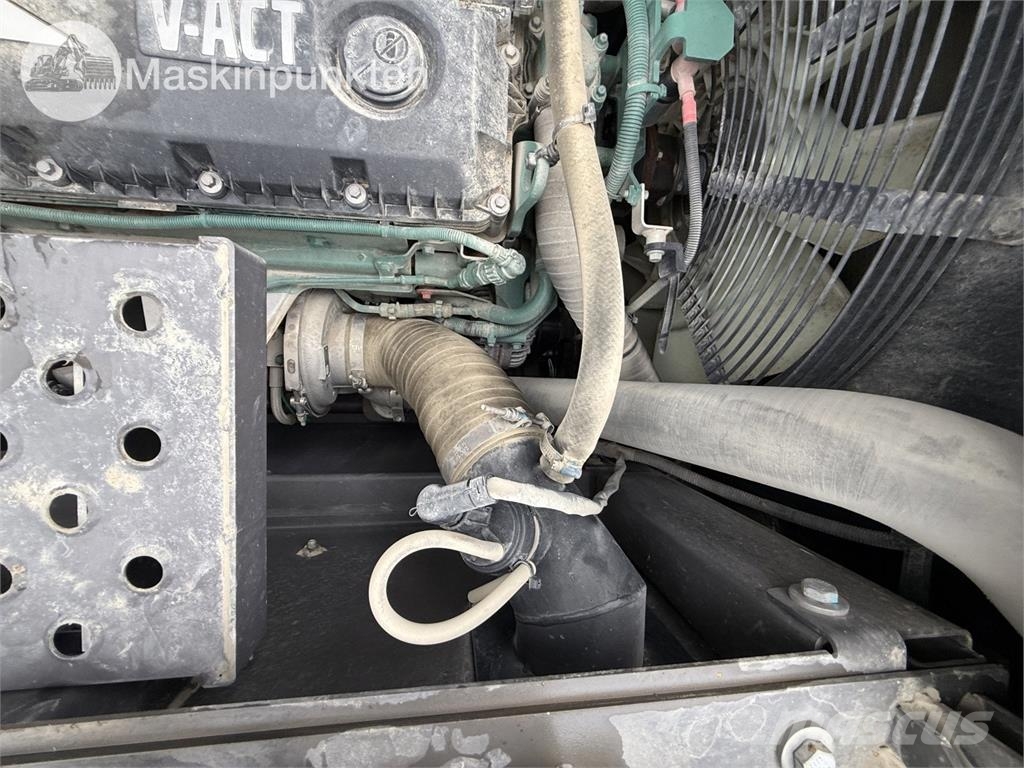 Volvo Ec250 NL Bagri goseničarji