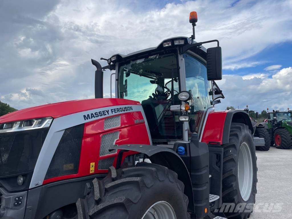 Massey Ferguson 8S.205 Dyna-7 الجرارات