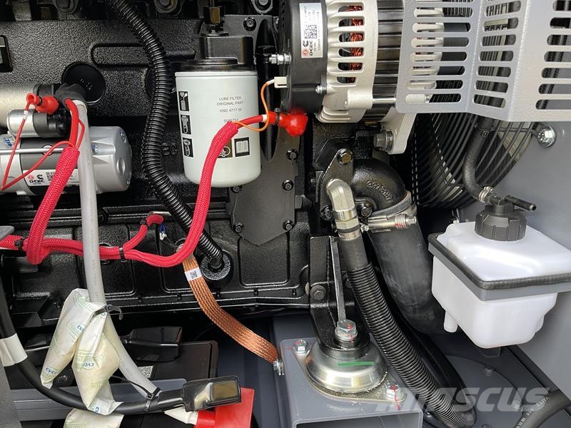 Atlas Copco QES 60 CUD 50HZ 400V 3PH CE مولدات ديزل