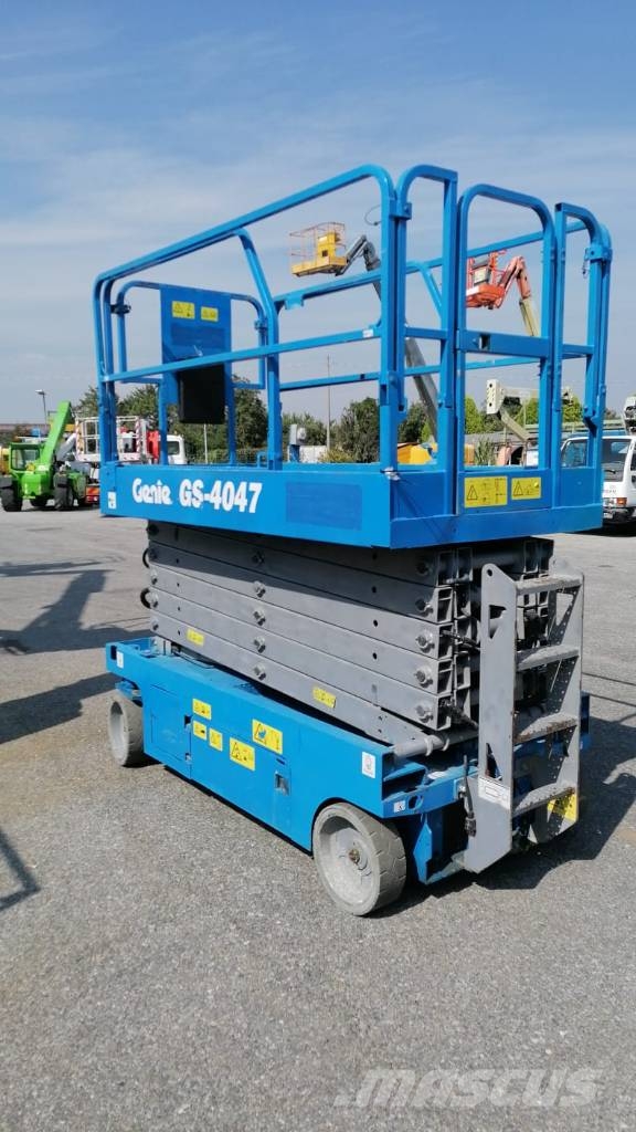 Genie GS 4047 Ανυψωτήρες ψαλιδωτής άρθρωσης