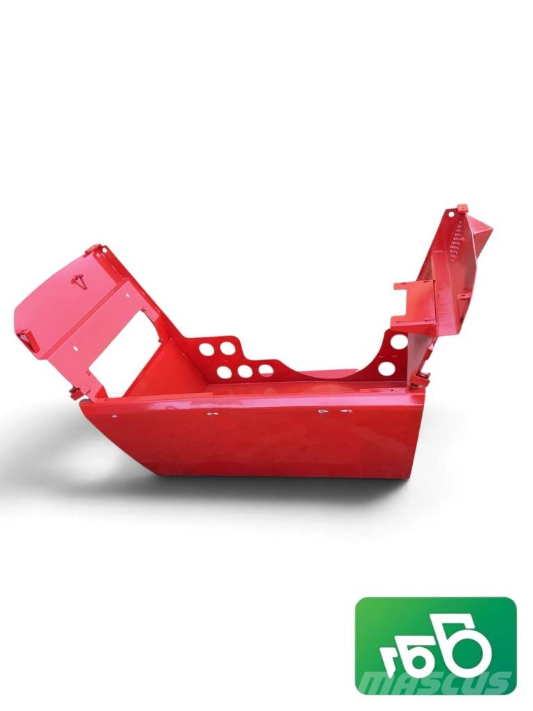 Manitou MRT 2150 Engine Cover / Housing / Shield Chassis og understell