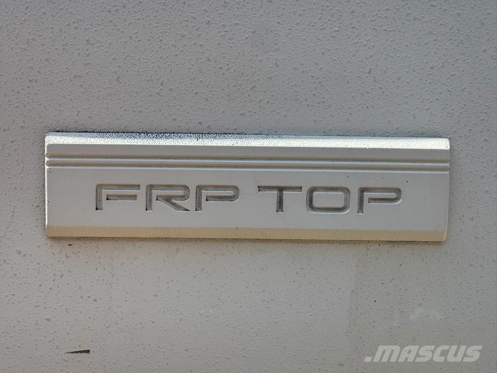 Toyota Land Cruiser **LANDCRUISER + HARDTOP** مركبات عابرة البلاد