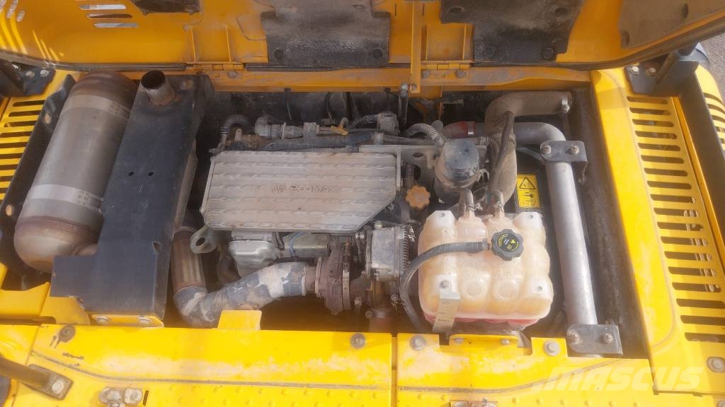 JCB JS 220 Plus Gravemaskiner på larvebånd