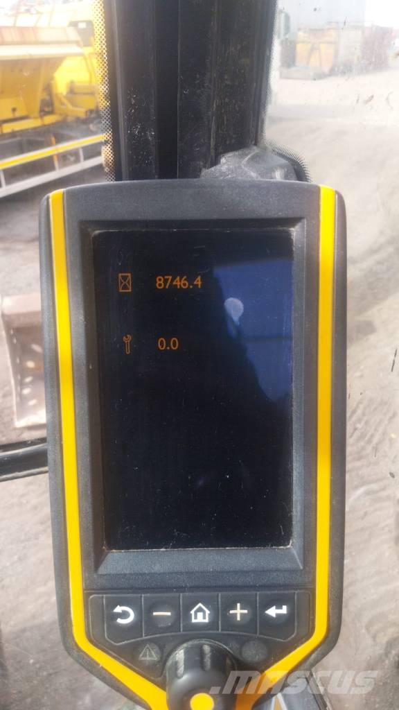 JCB JS 220 Plus Gravemaskiner på larvebånd