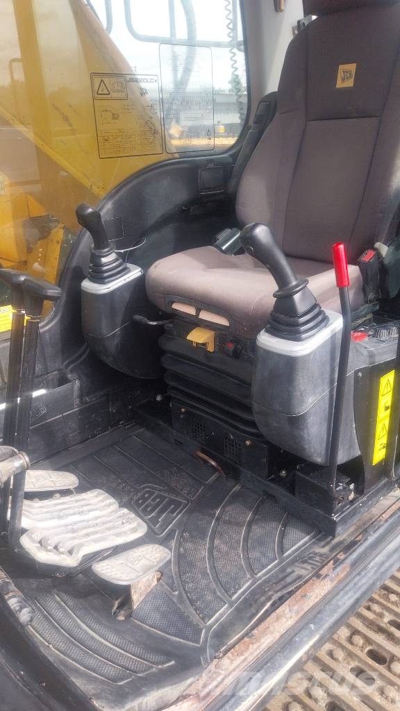 JCB JS 220 Plus Gravemaskiner på larvebånd