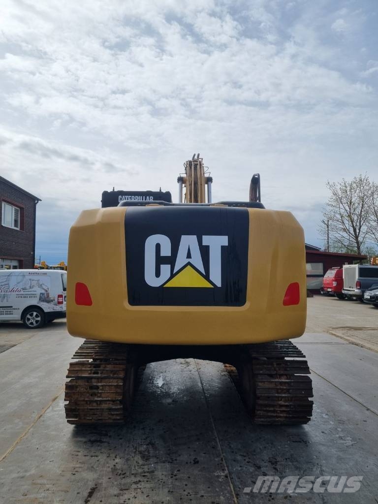 CAT 318 E L Lánctalpas kotrók