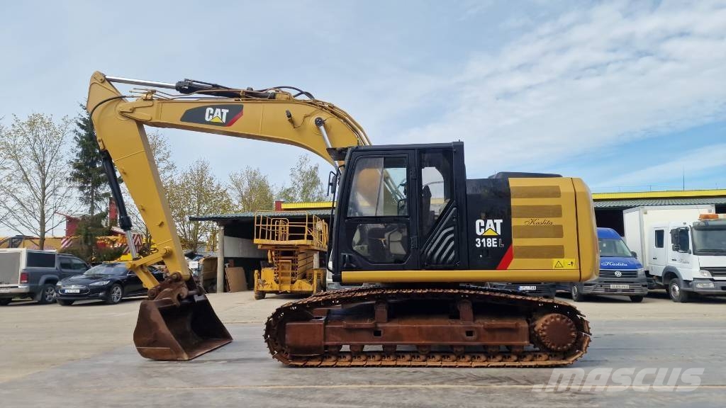 CAT 318 E L Lánctalpas kotrók