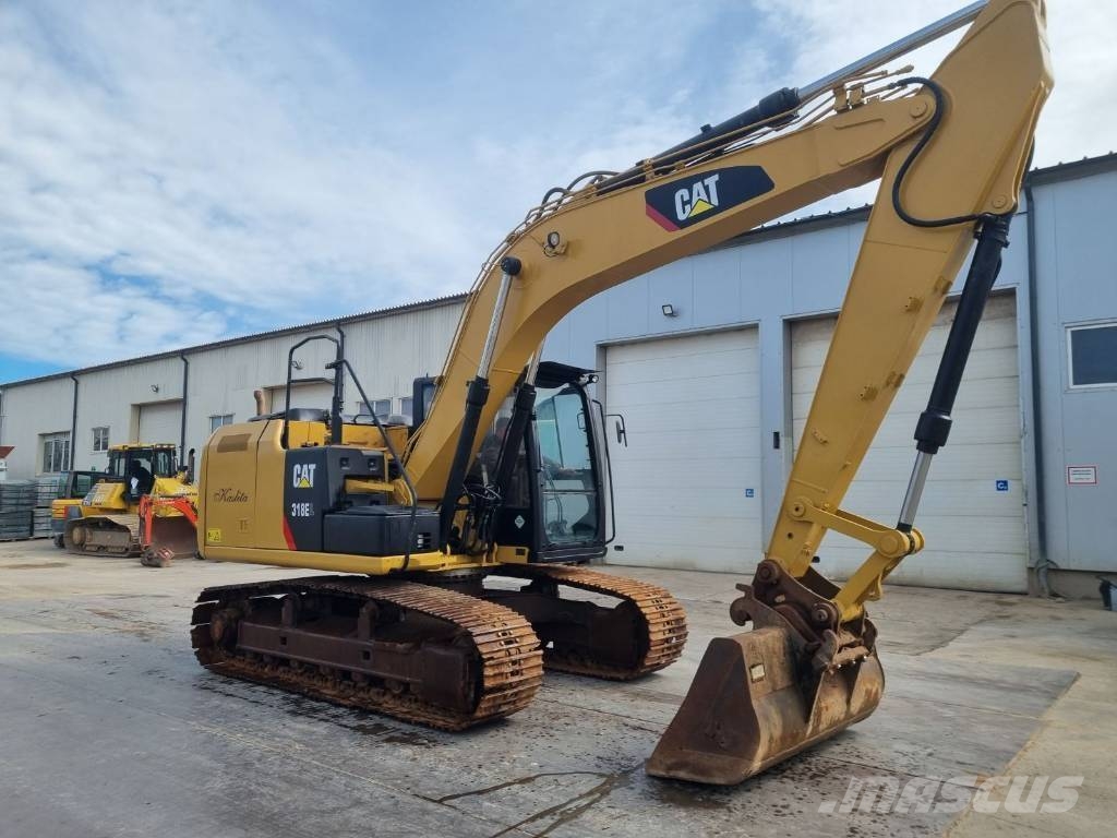 CAT 318 E L Lánctalpas kotrók