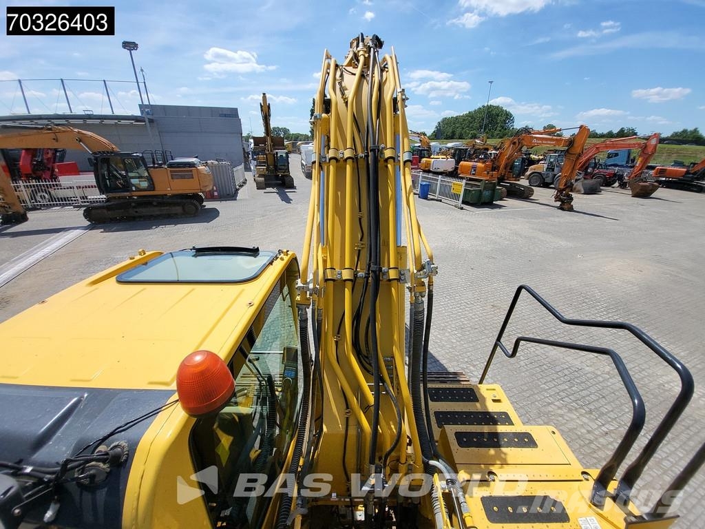 Komatsu PC210 LC-11 Kāpurķēžu ekskavatori
