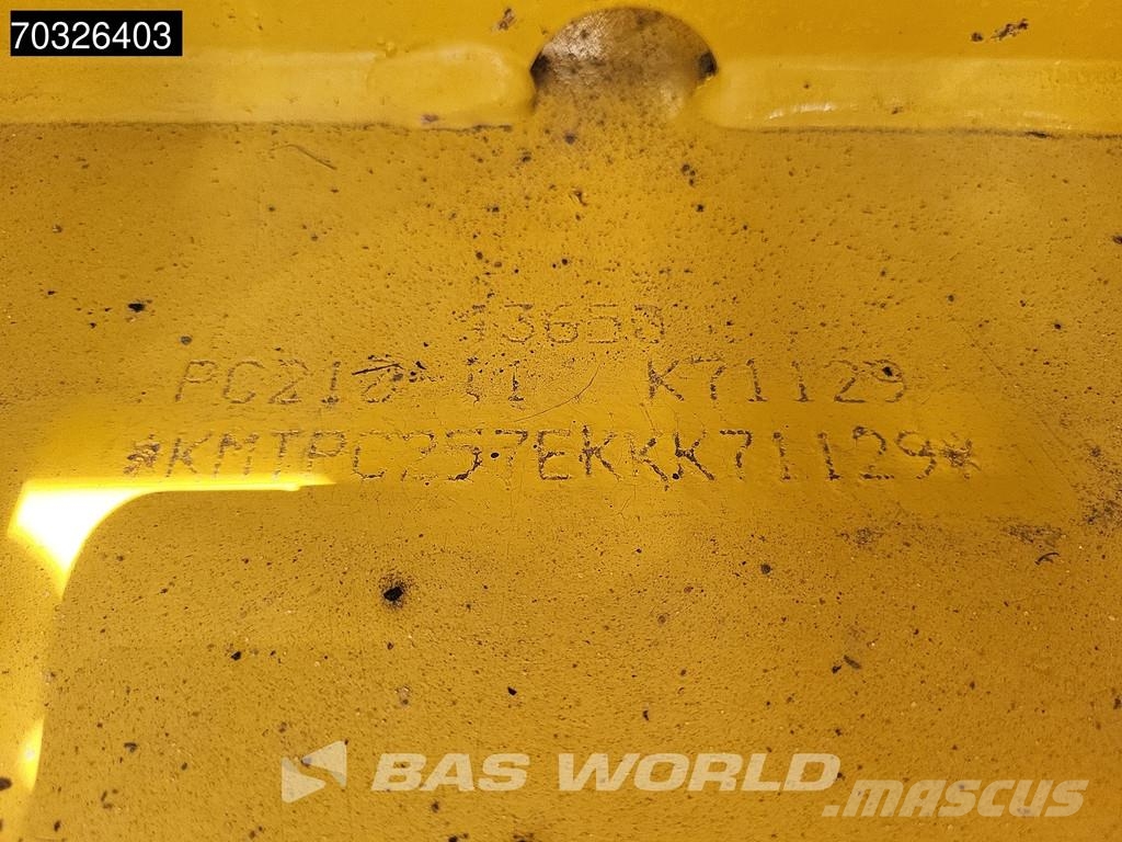 Komatsu PC210 LC-11 Kāpurķēžu ekskavatori