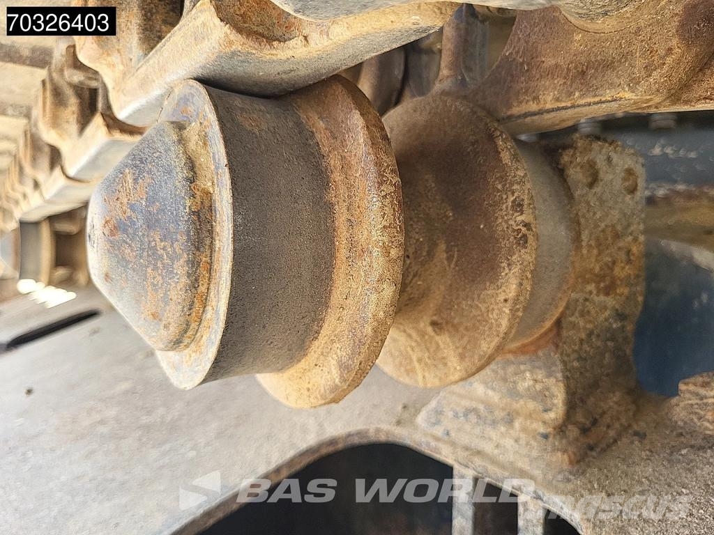Komatsu PC210 LC-11 Εκσκαφείς με ερπύστριες