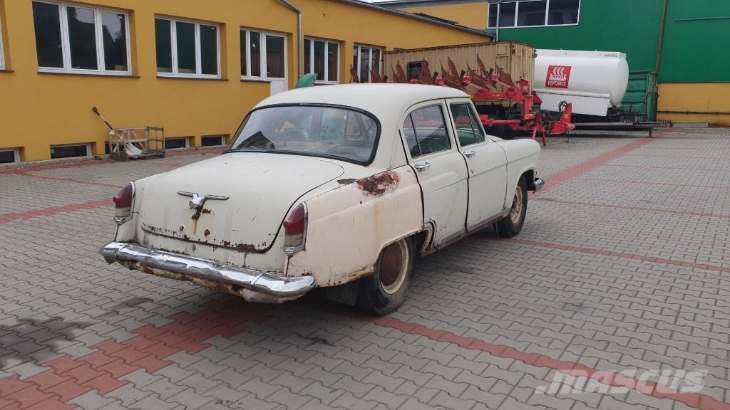 WOŁGA GAZ 21 Carros