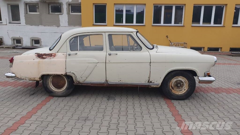 WOŁGA GAZ 21 Carros