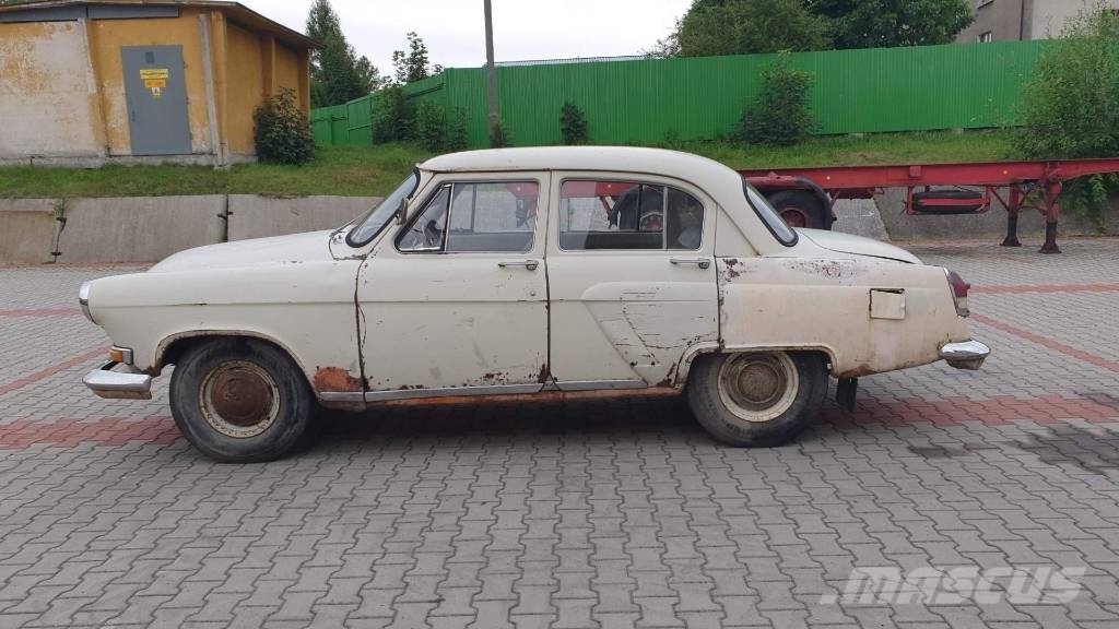 WOŁGA GAZ 21 Carros