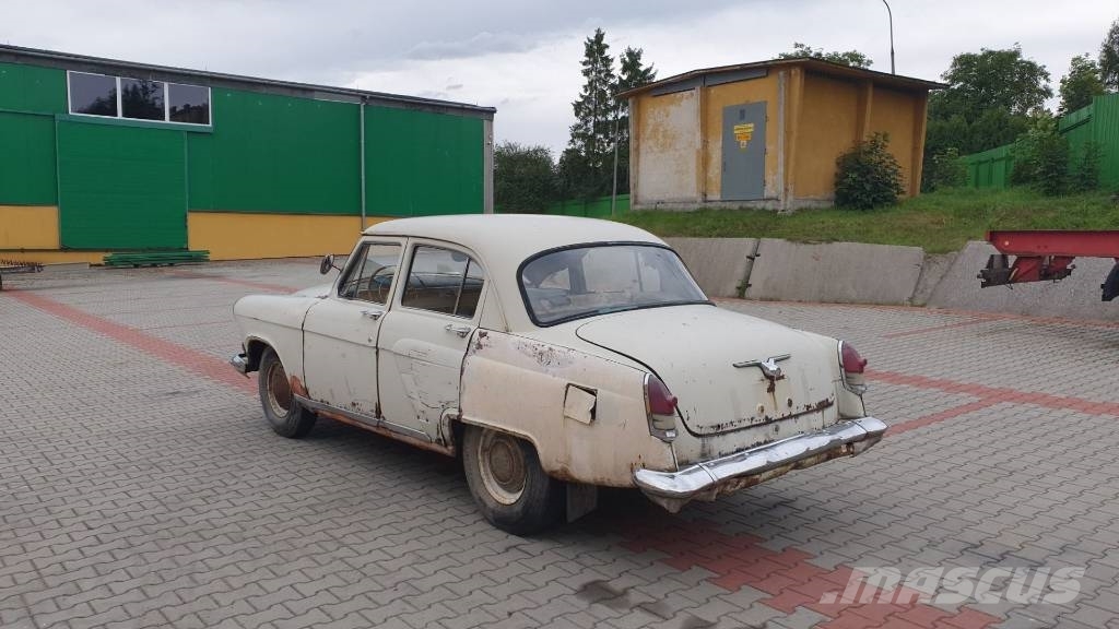 WOŁGA GAZ 21 Carros