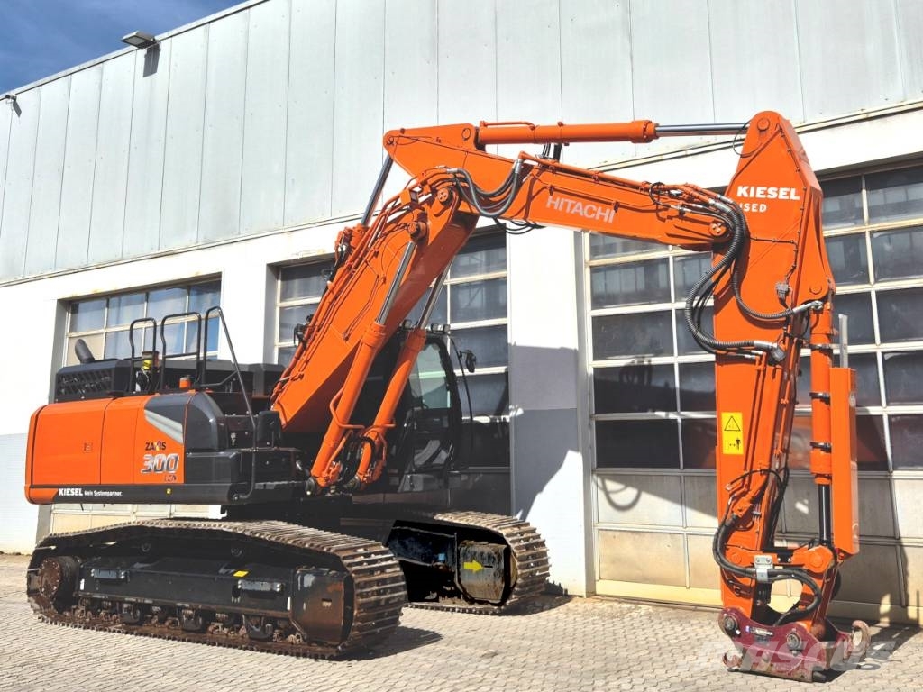 Hitachi ZX 300 LCN-7 Raupenbagger
